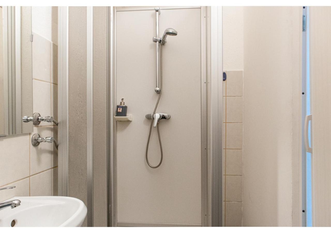 Family-Friendly 2Br Apt.-Perfect For Longstays Bécs Kültér fotó